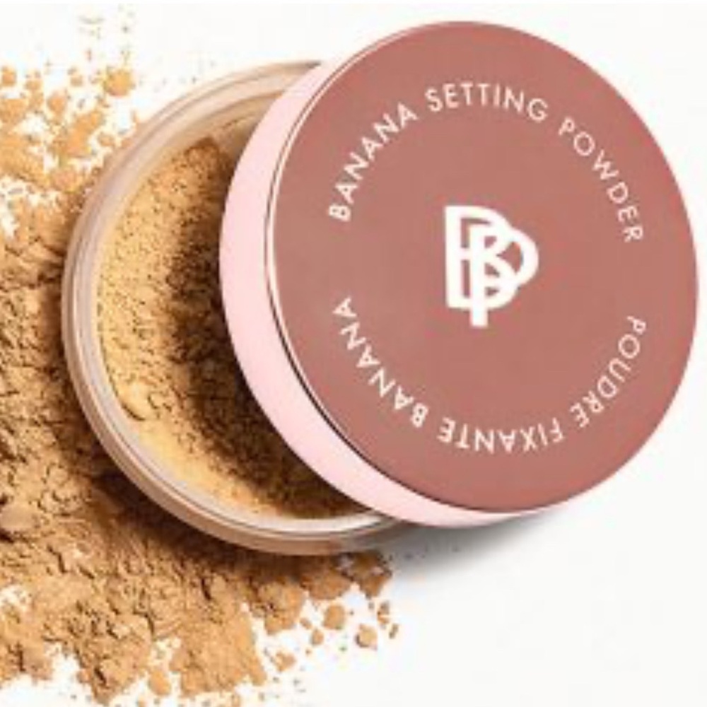 Bella Pierre Banana Setting Powder for a Flawless Finish